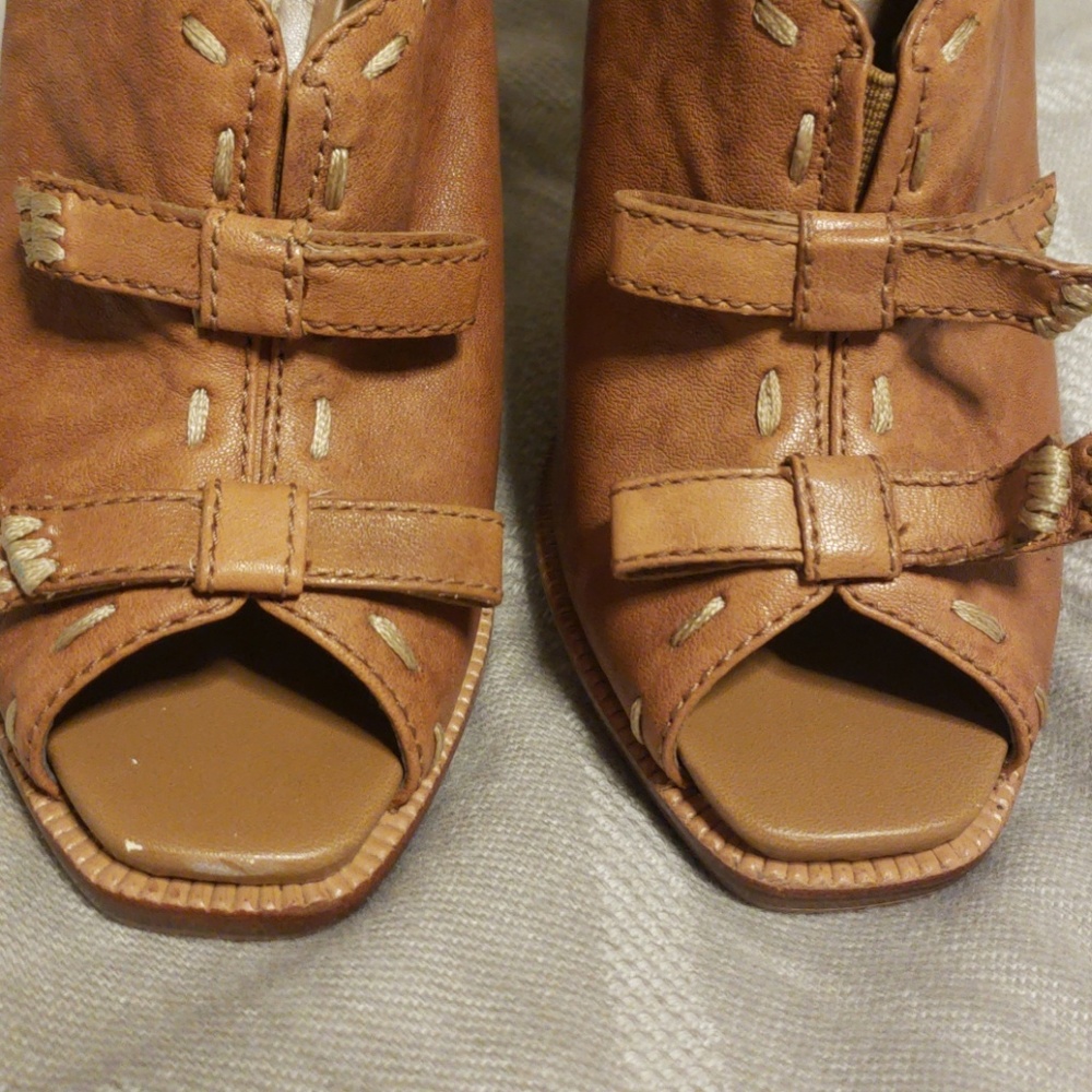 Bcbgeneration Booties - image 4